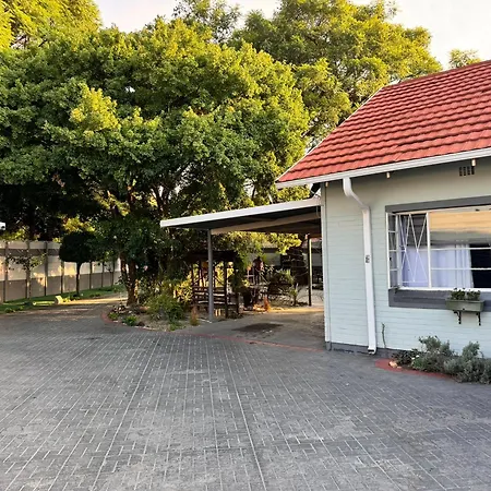 Blue Lantern Bed And Breakfast-3